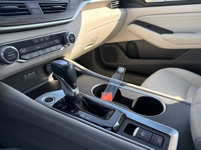 Used 2019 Nissan Altima 2.0 Edition One FWD image 38