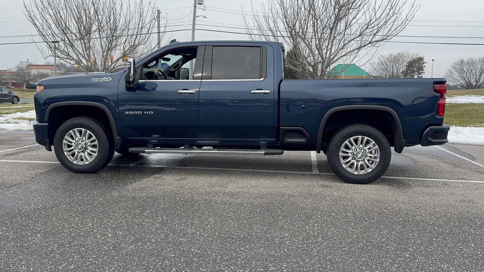 Used 2020 Chevrolet Silverado 3500 High Country w/ Z71 Off-Road Package image 3