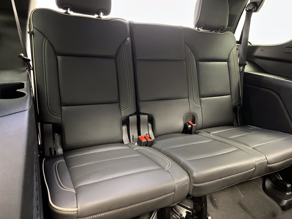 Used 2024 Chevrolet Tahoe Premier AWD/4WD image 33