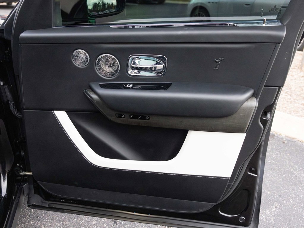 Used 2019 Rolls-Royce Cullinan image 75