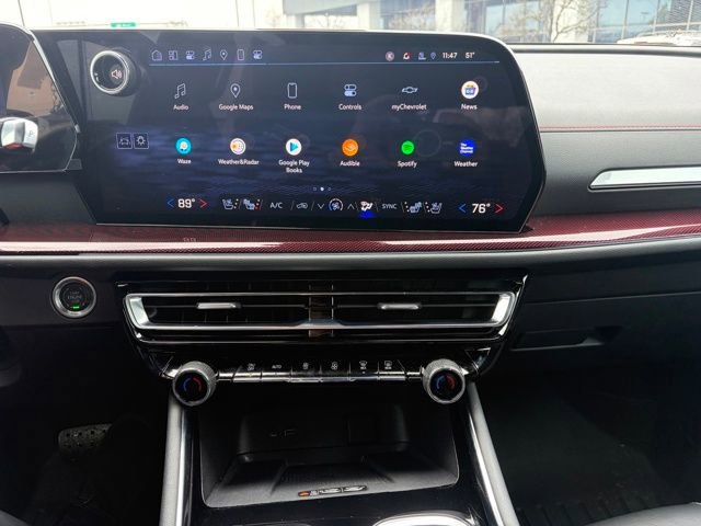 Used 2024 Chevrolet Traverse RS w/ LPO, Floor Liner Package image 34