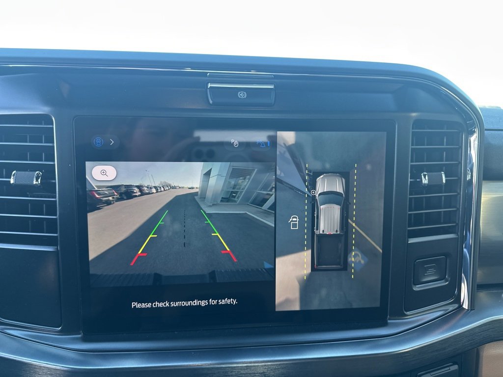 New 2025 Ford F350 Lariat image 15