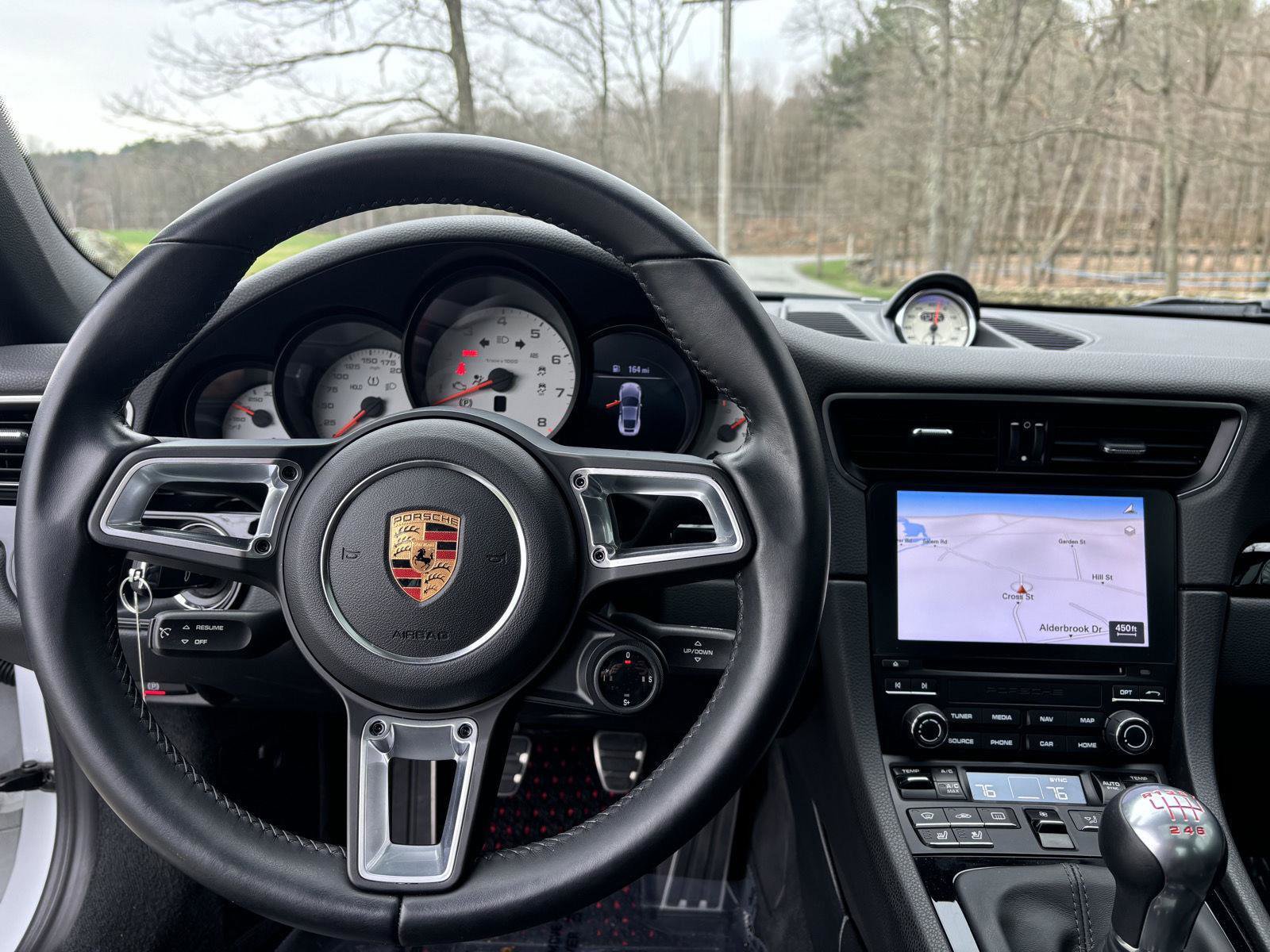 Used 2018 Porsche 911 Carrera T RWD image 31