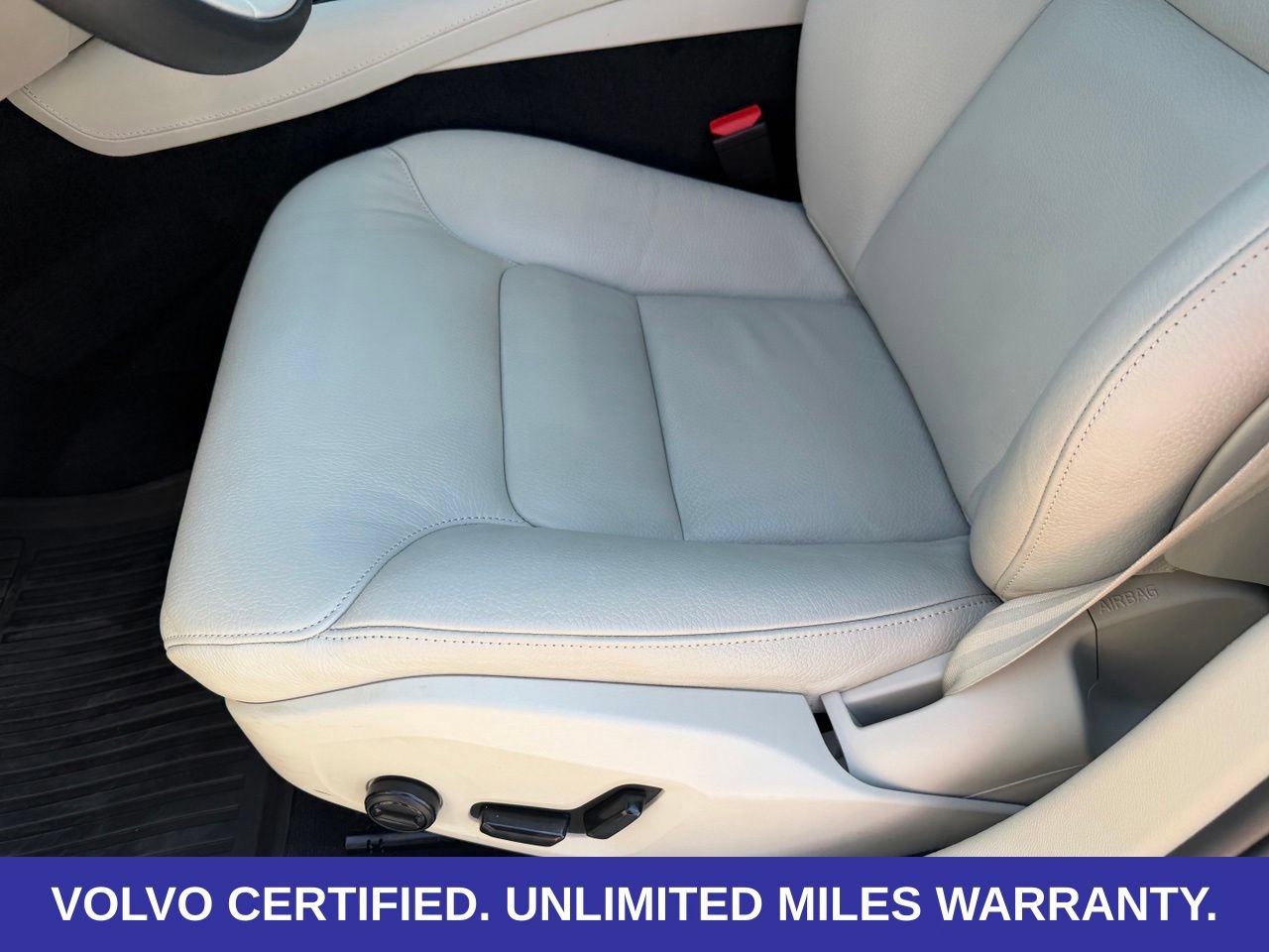 Certified 2024 Volvo S60 T8 Plus w/ Climate Package AWD/4WD image 32
