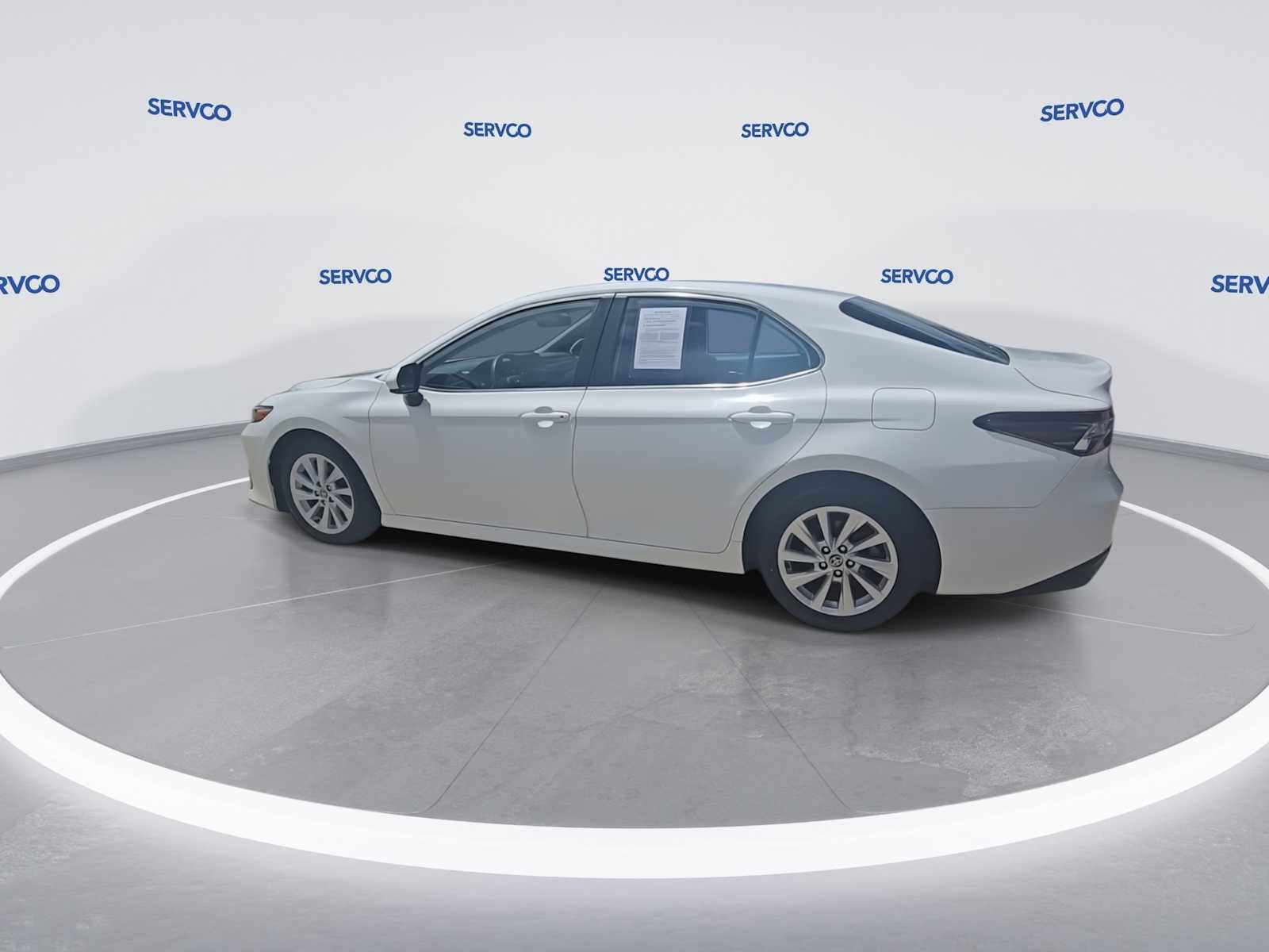 Used 2023 Toyota Camry LE image 7