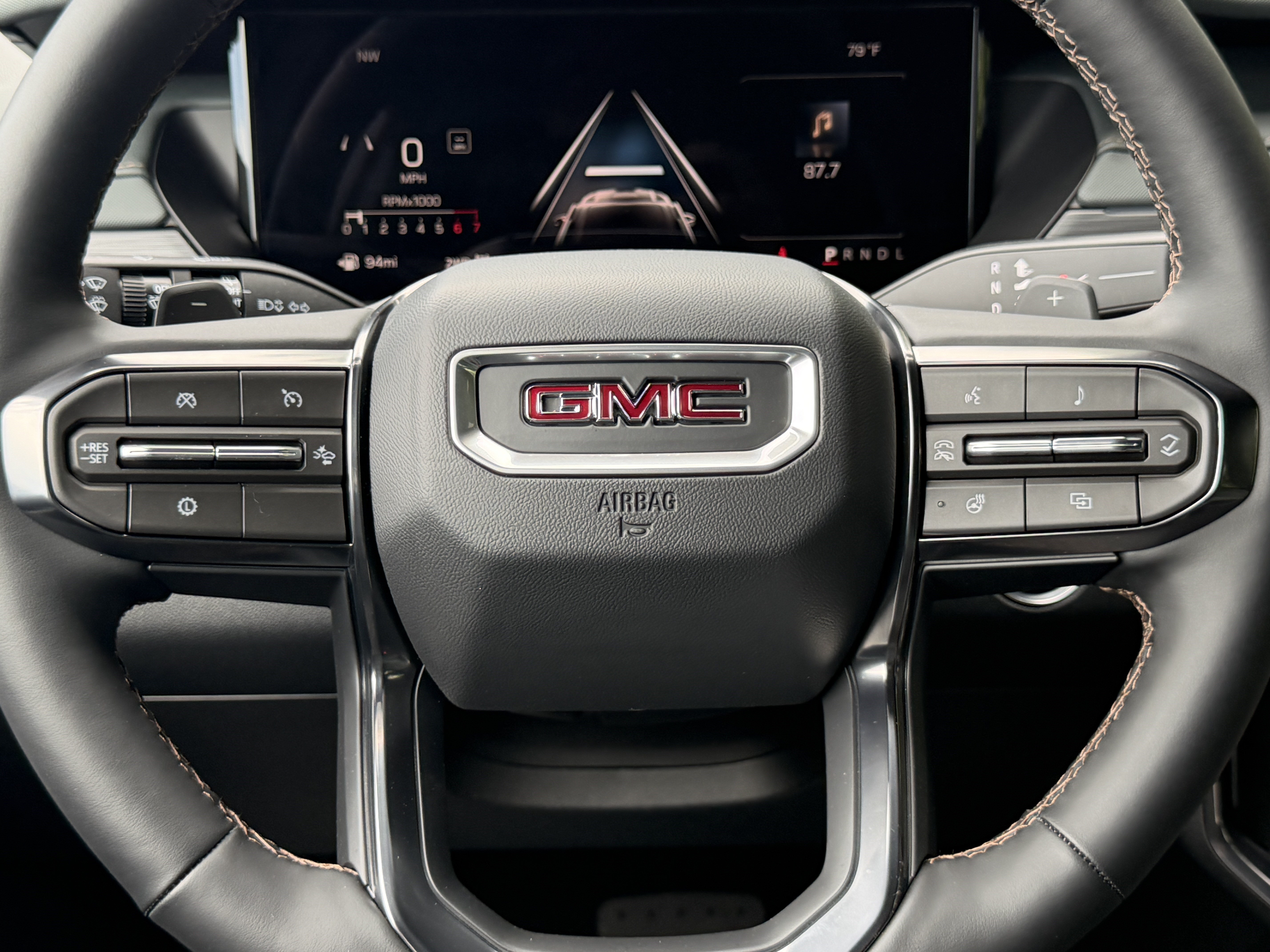 New 2026 GMC Acadia AT4 AWD/4WD image 33