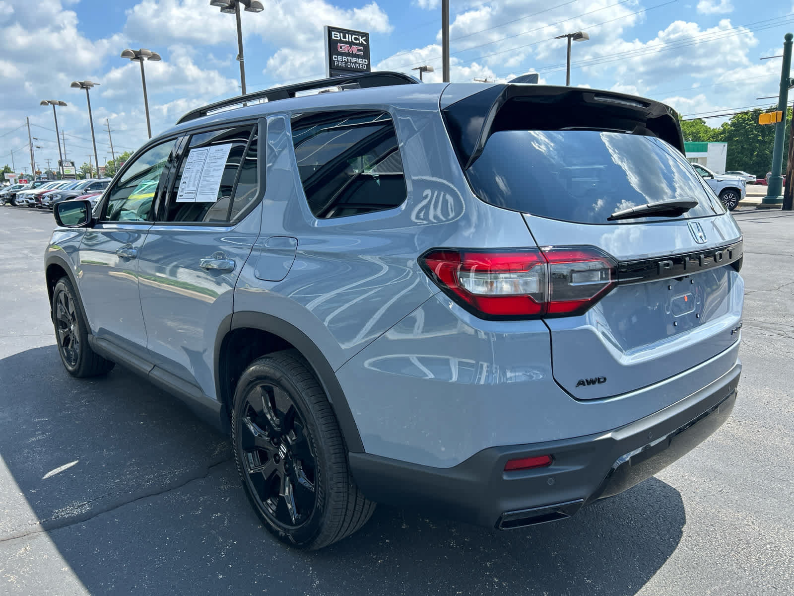 Used 2026 Honda Pilot Black Edition video 2