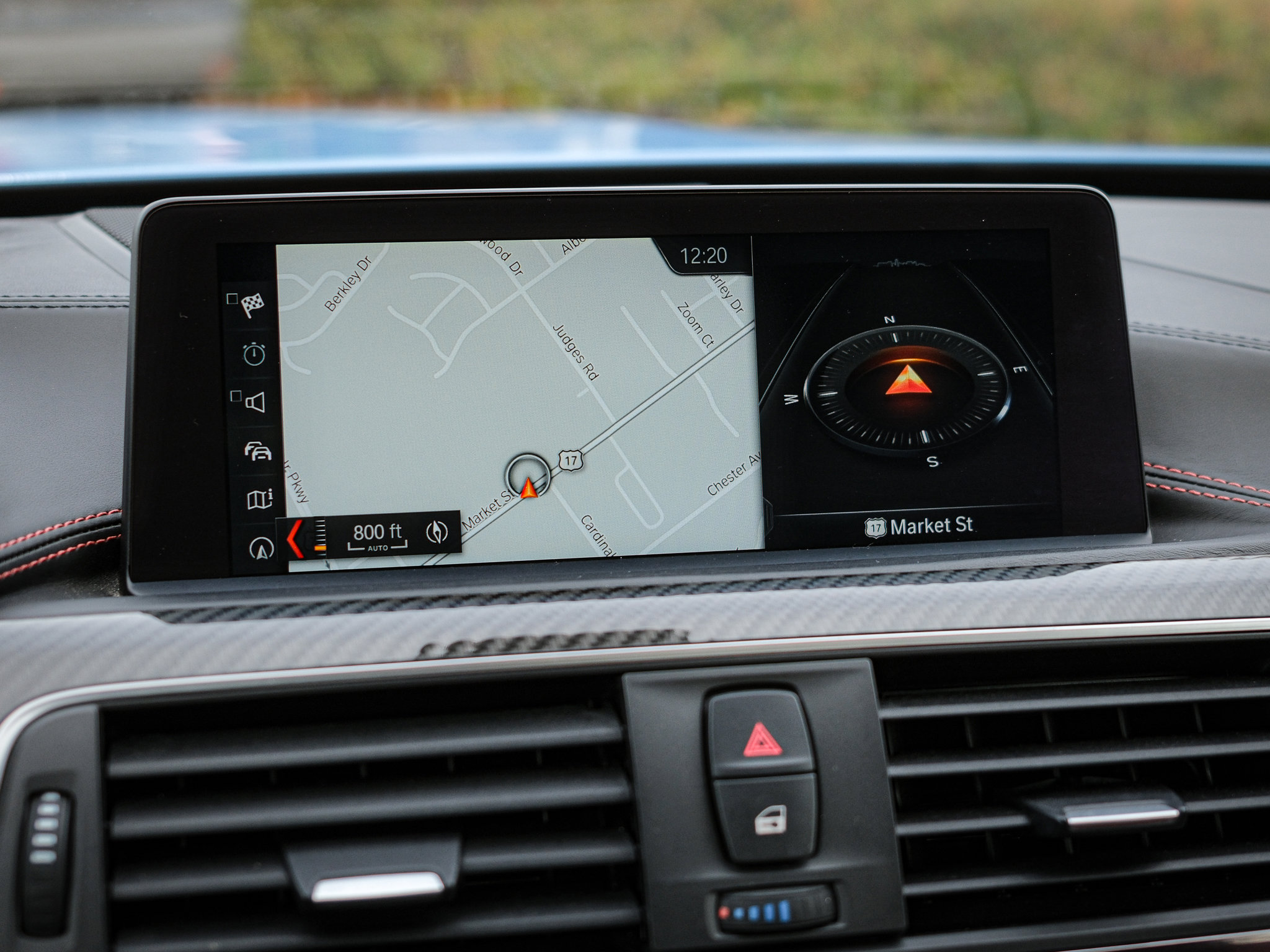 Used 2018 BMW M4 Convertible image 23