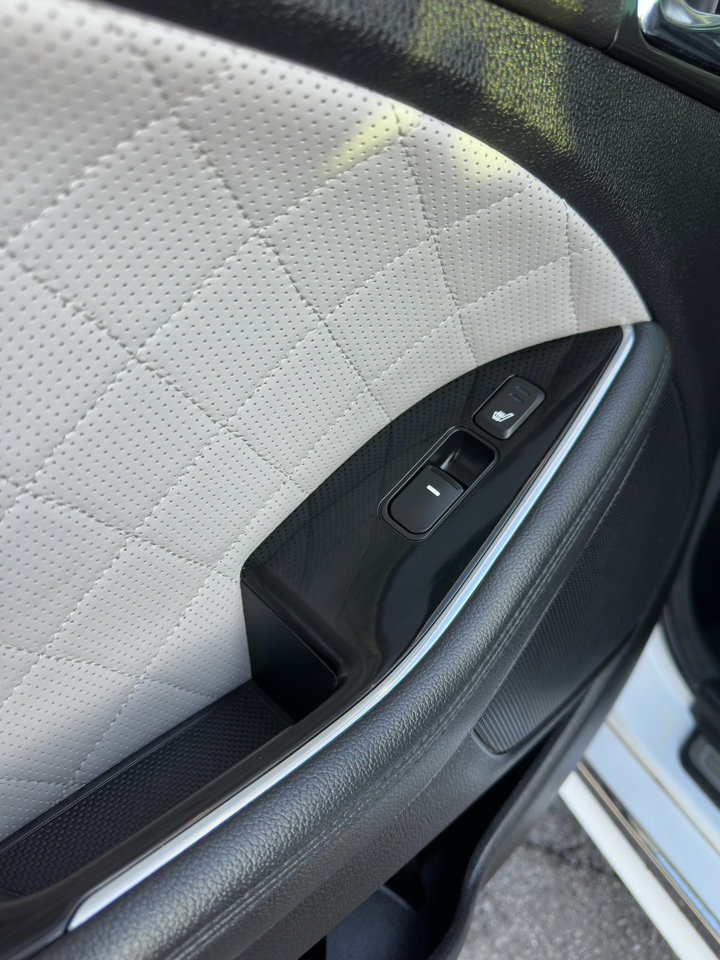 Used 2015 Kia Optima SX image 36