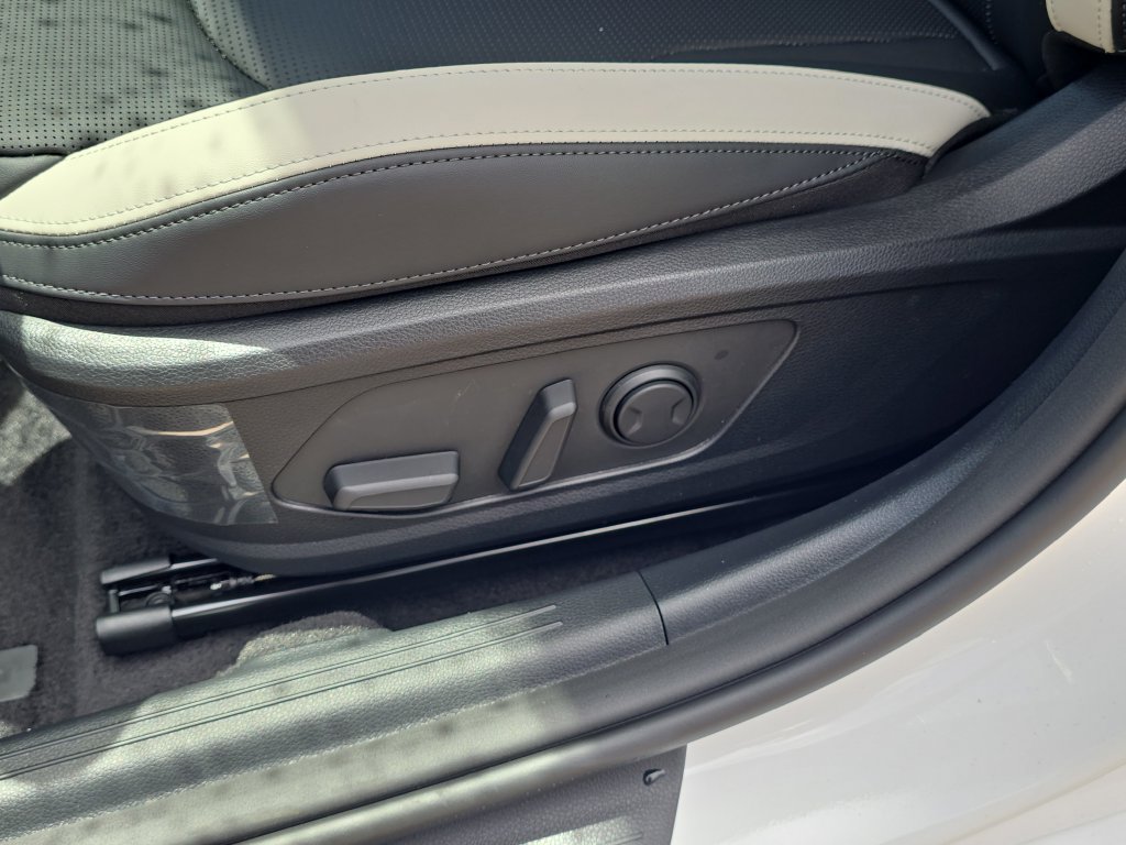 New 2026 Kia K5 GT-Line w/ GT-Line Premium Package FWD image 20