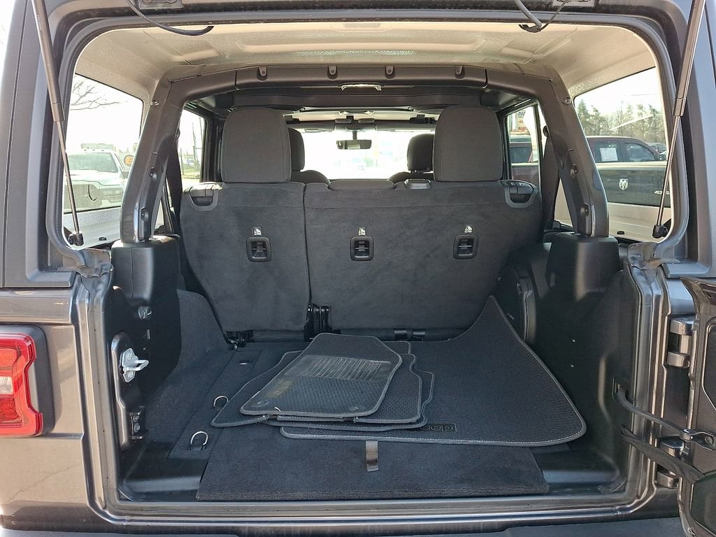 Used 2021 Jeep Wrangler Unlimited Sport S image 33