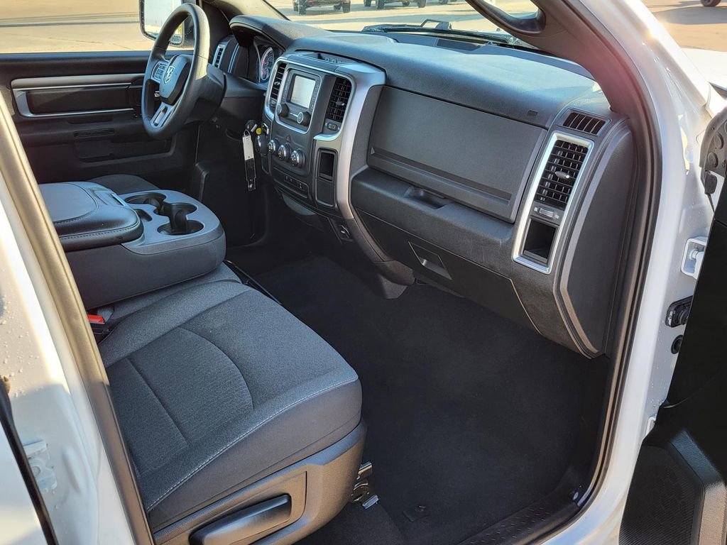 Used 2024 RAM 1500 Classic Warlock image 9