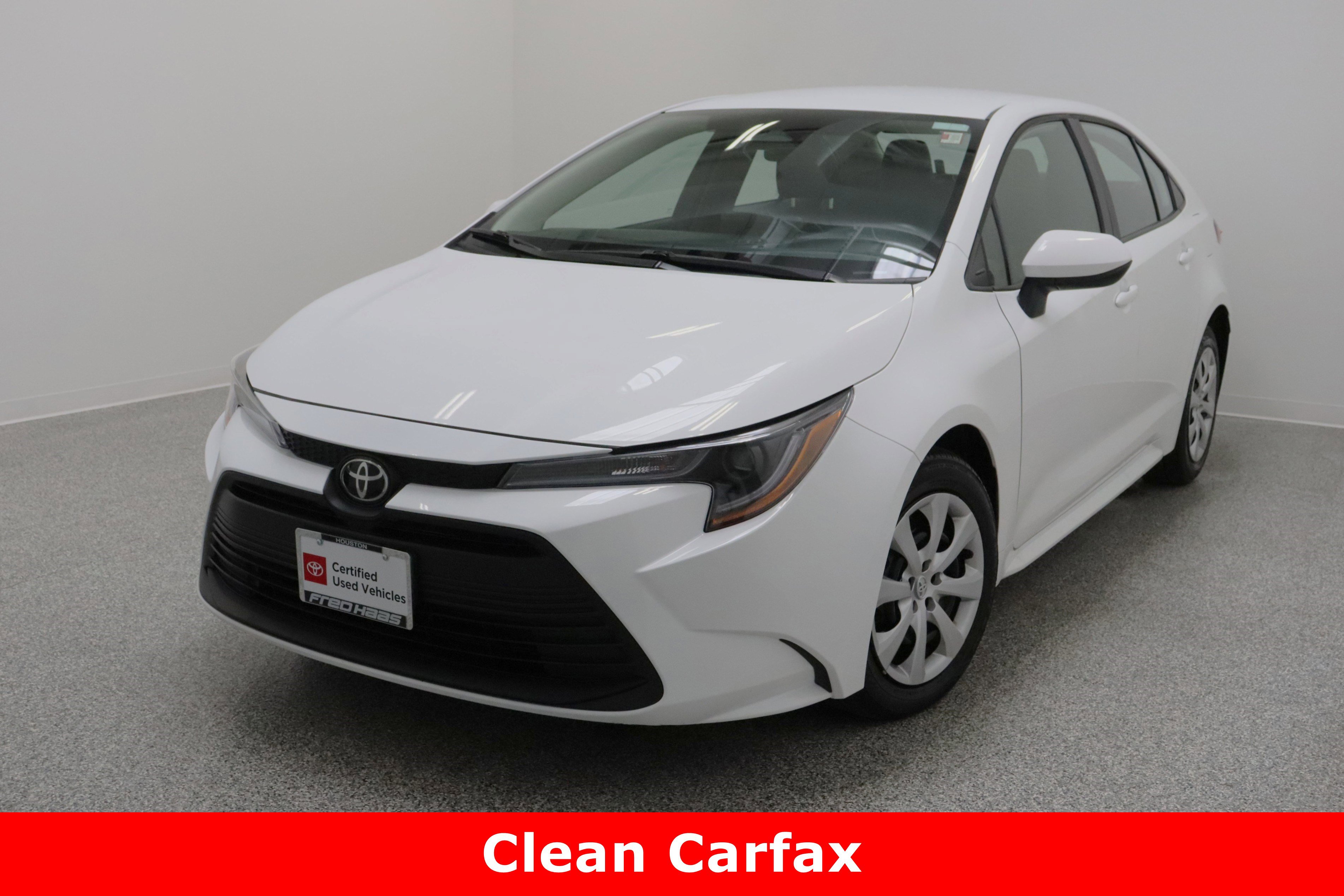 Certified 2025 Toyota Corolla LE image 2