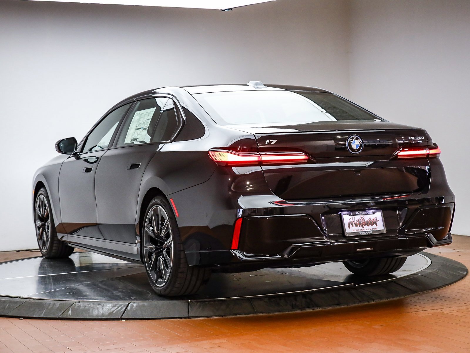 New 2026 BMW i7 eDrive50 w/ M Sport Package image 9