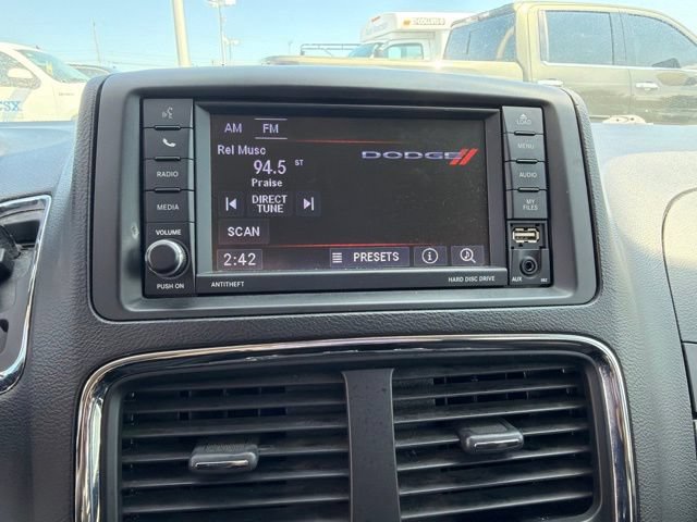 Used 2019 Dodge Grand Caravan SE FWD image 16