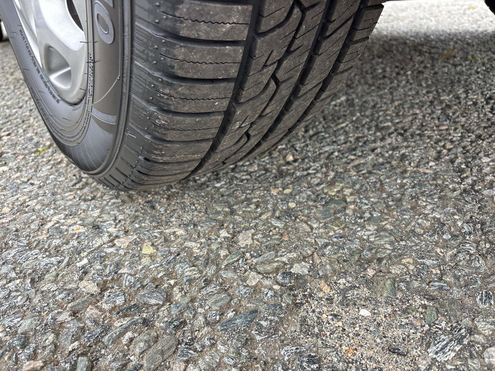 Used 2023 Chrysler Pacifica Limited image 10