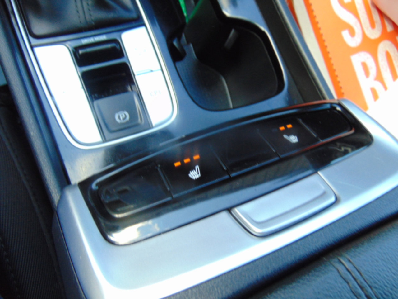 Used 2024 Hyundai Santa Cruz SEL image 11