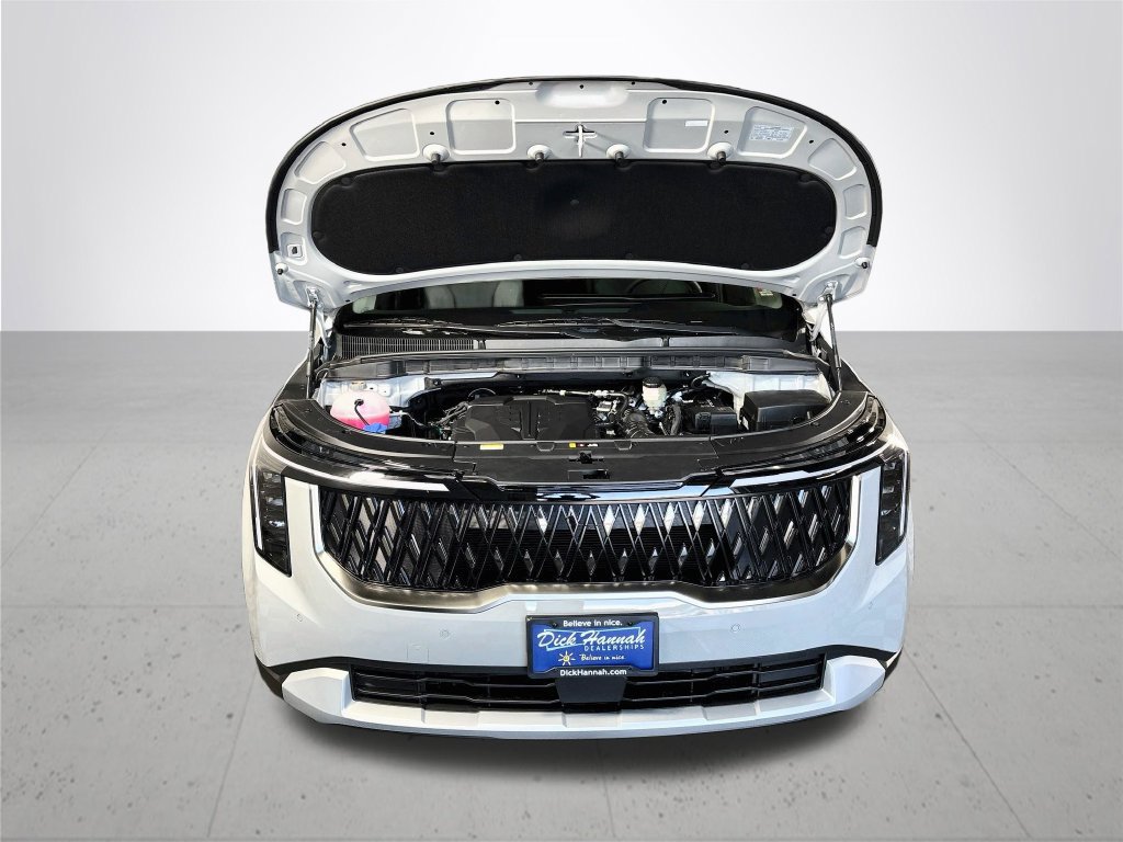 New 2027 Kia Carnival LX FWD image 21