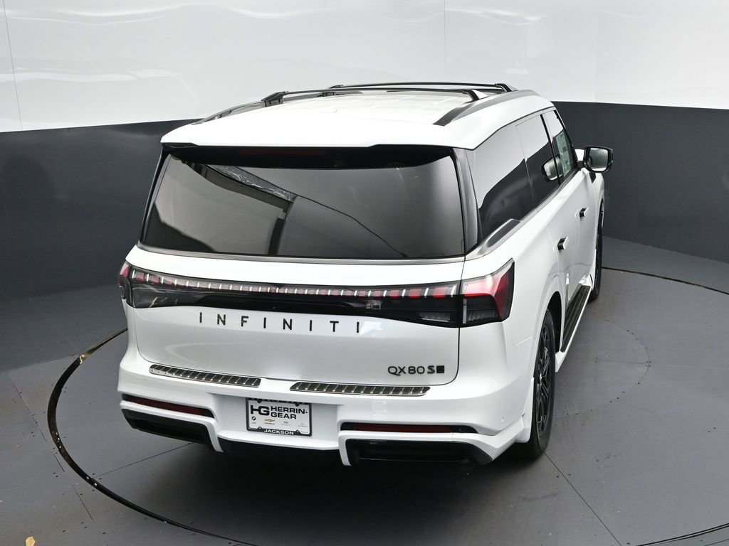 New 2026 INFINITI QX80 4WD w/ Sport Exterior Package image 37