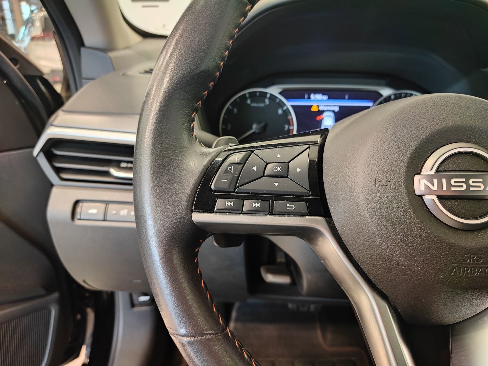 Used 2024 Nissan Altima 2.5 SR image 19