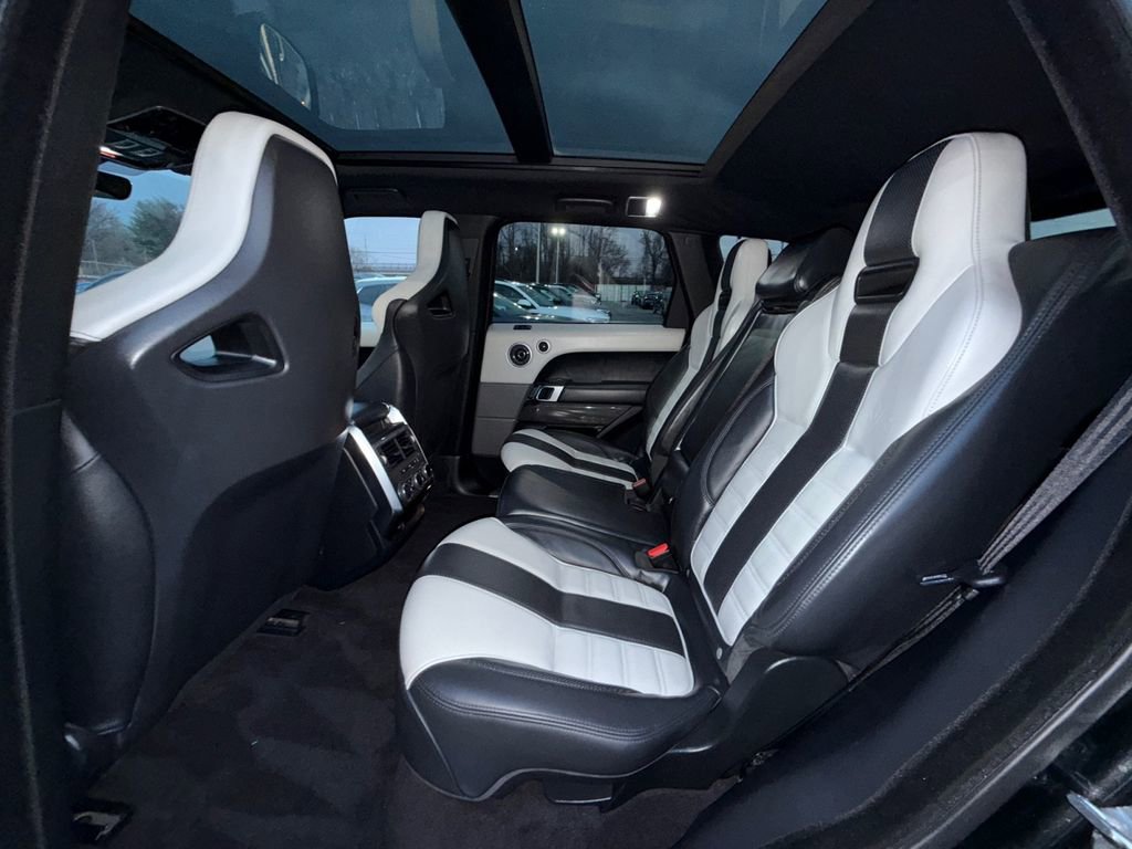 Used 2017 Land Rover Range Rover Sport SVR image 23