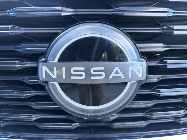 Used 2022 Nissan Rogue SV FWD image 10