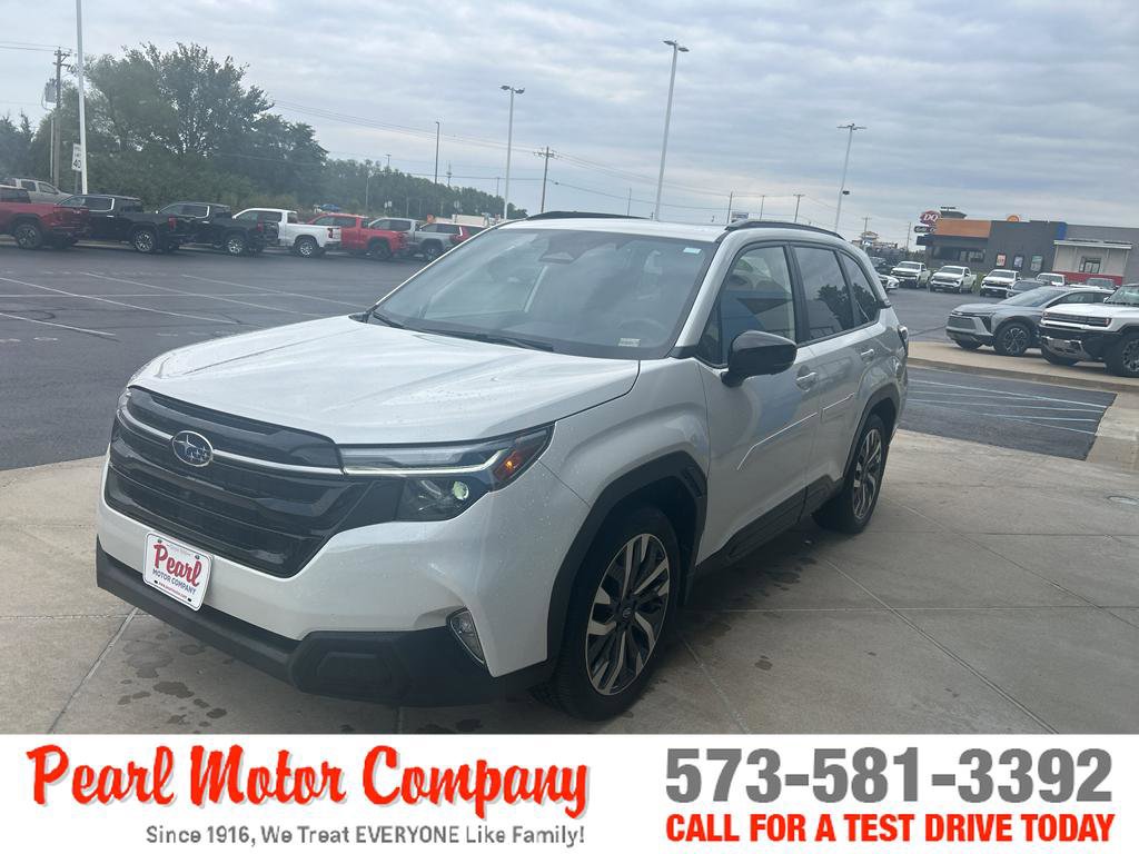 Used 2025 Subaru Forester Touring w/ Popular Package - Touring image 7