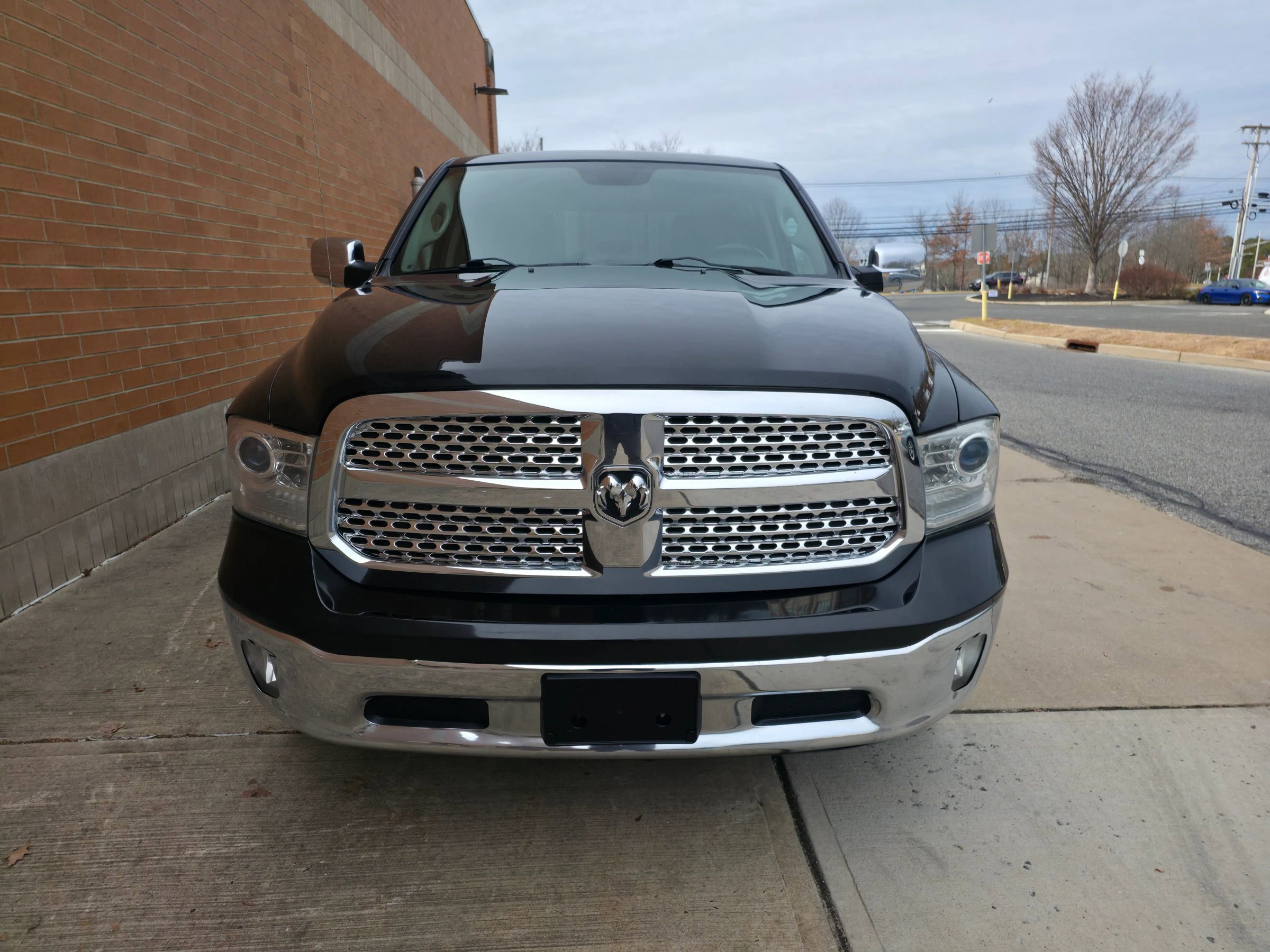 Used 2016 RAM 1500 Laramie w/ Convenience Group AWD/4WD image 31