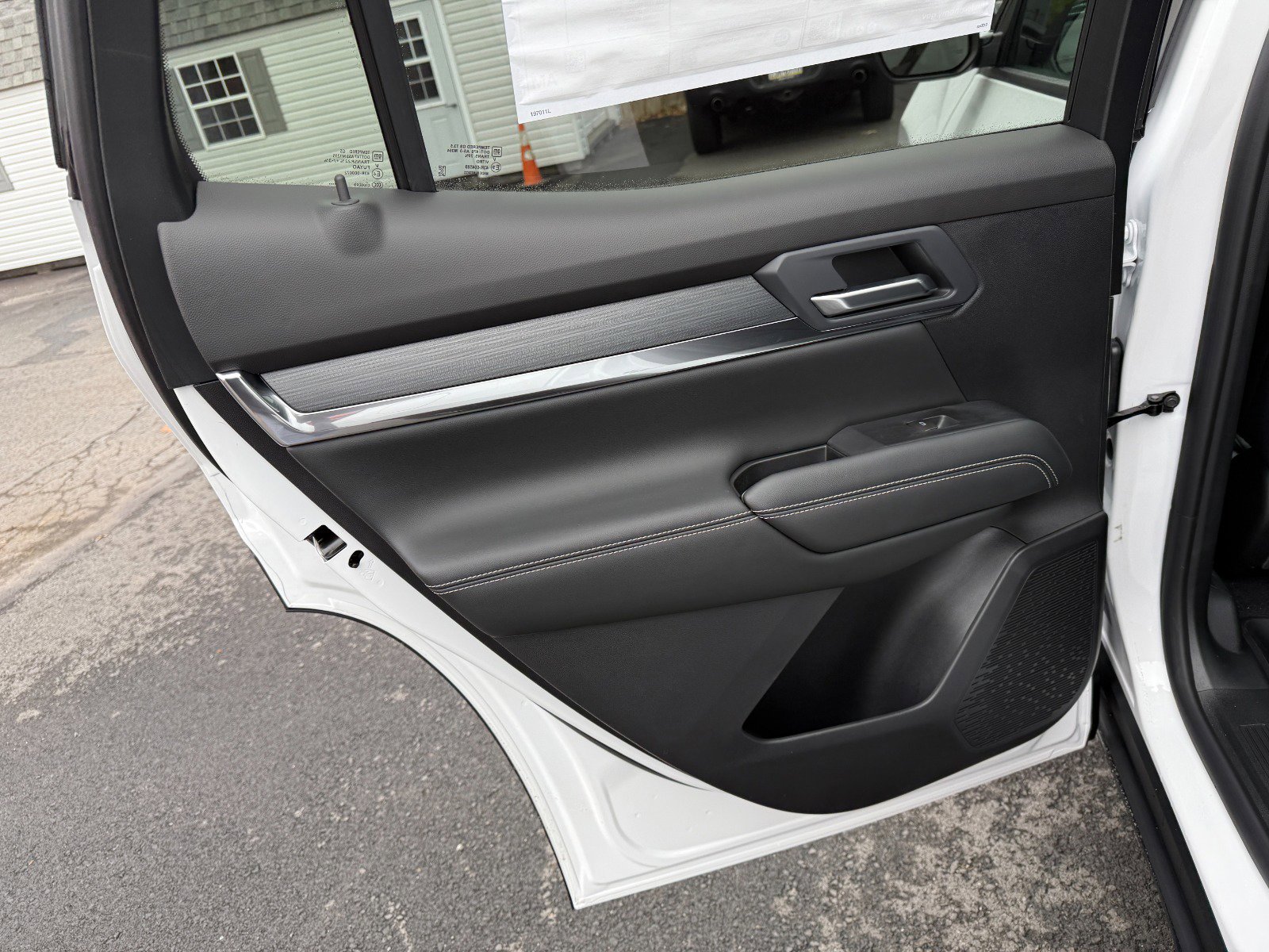 New 2026 GMC Terrain Elevation image 17