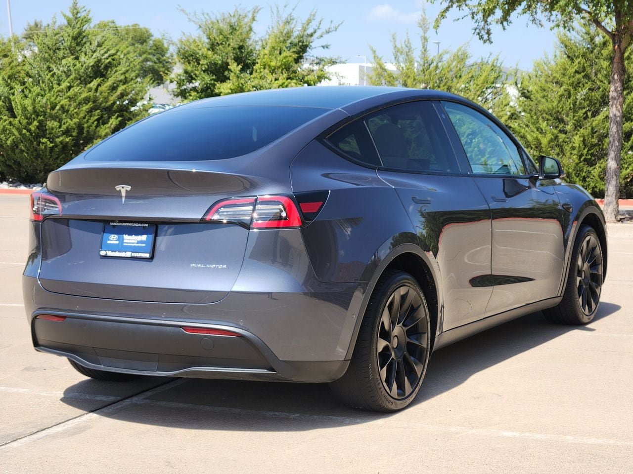 Used 2020 Tesla Model Y Long Range AWD/4WD image 4