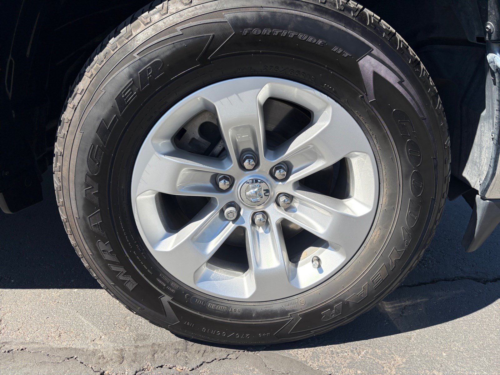 Used 2021 RAM 1500 Laramie AWD/4WD image 29