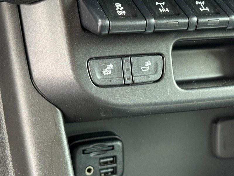 Used 2022 Chevrolet Colorado ZR2 AWD/4WD image 19