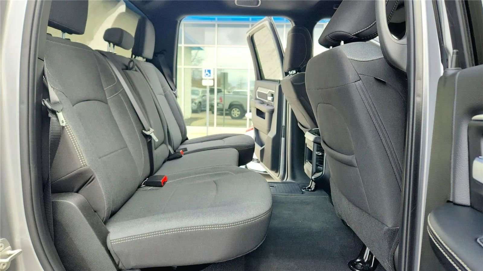 Used 2024 RAM 2500 Big Horn w/ Towing Technology Group image 29