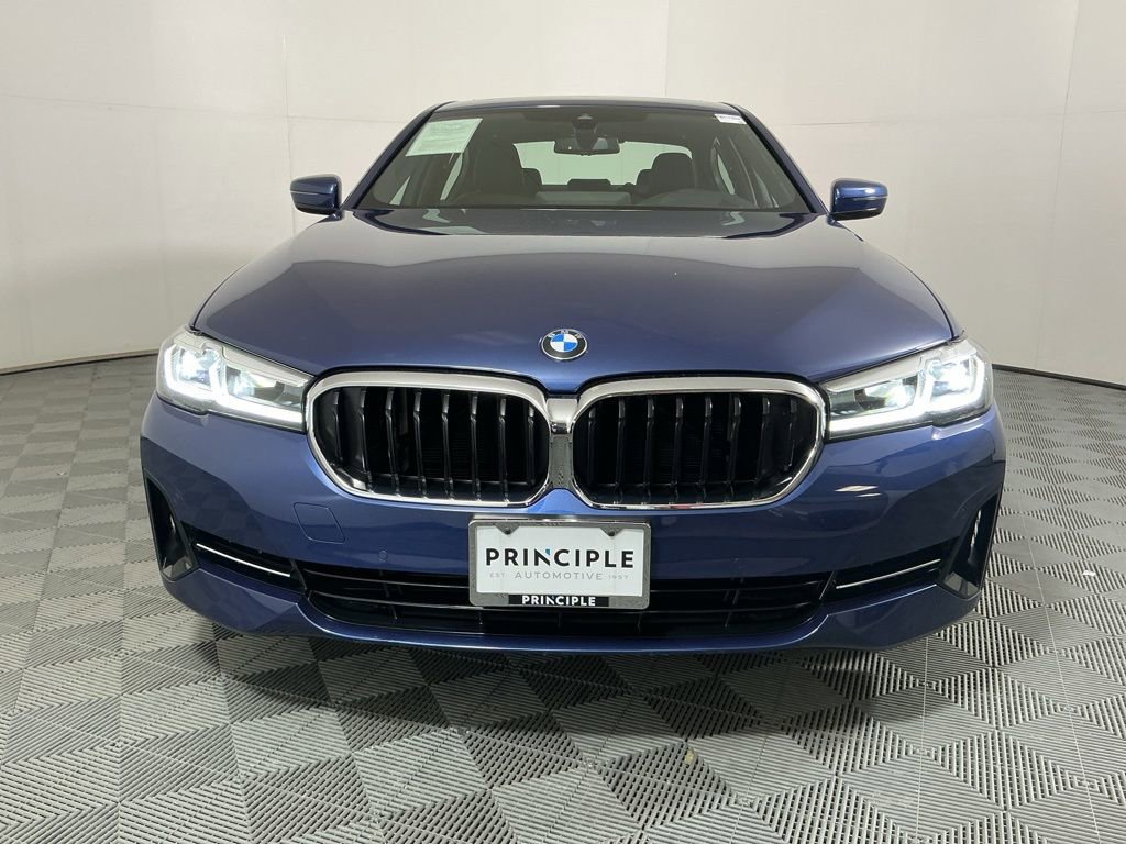 Used 2023 BMW 530i xDrive w/ Premium Package AWD/4WD image 3