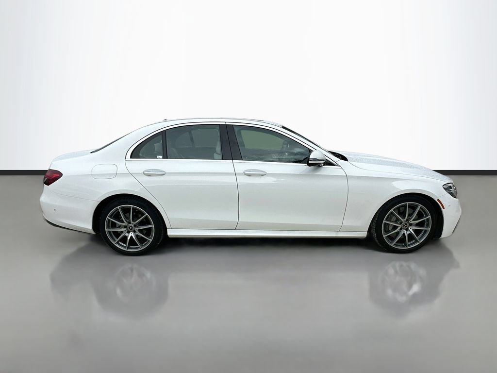 Certified 2022 Mercedes-Benz E 350 Sedan image 4