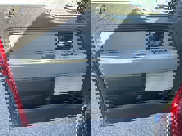 Used 2013 Ford F150 XLT w/ XLT Chrome Pkg image 12