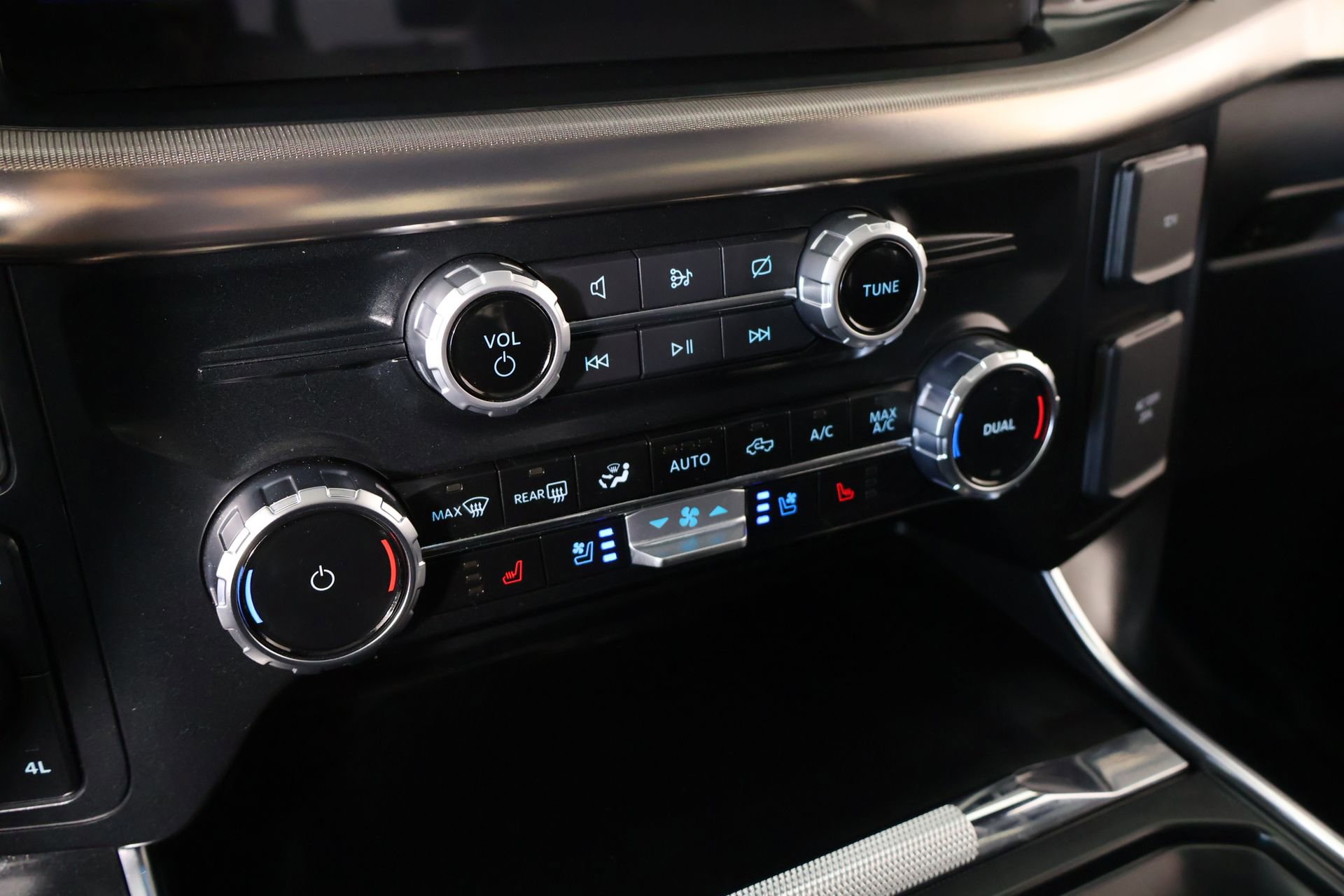 Used 2023 Ford F150 Raptor AWD/4WD image 8