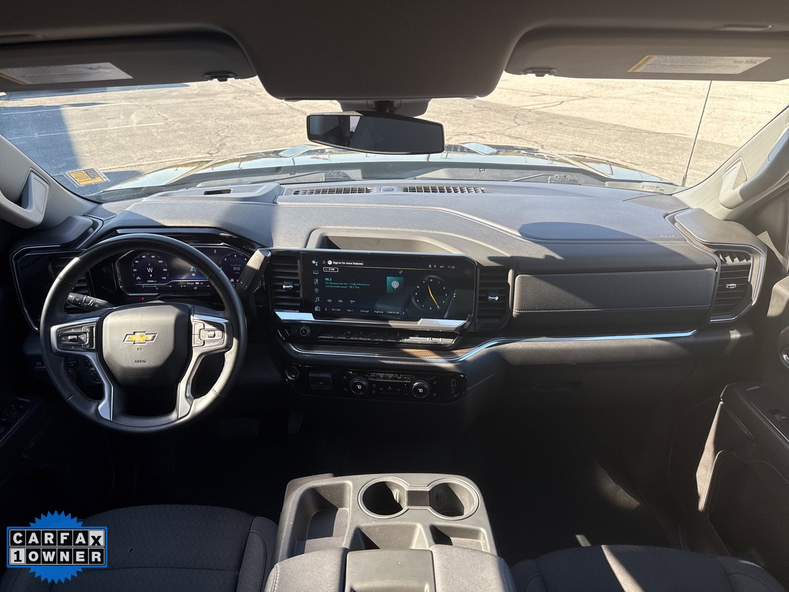 Used 2025 Chevrolet Silverado 1500 LT image 17