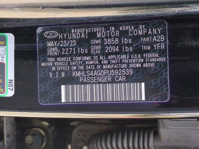 Used 2023 Hyundai Elantra SEL w/ Convenience Package image 23