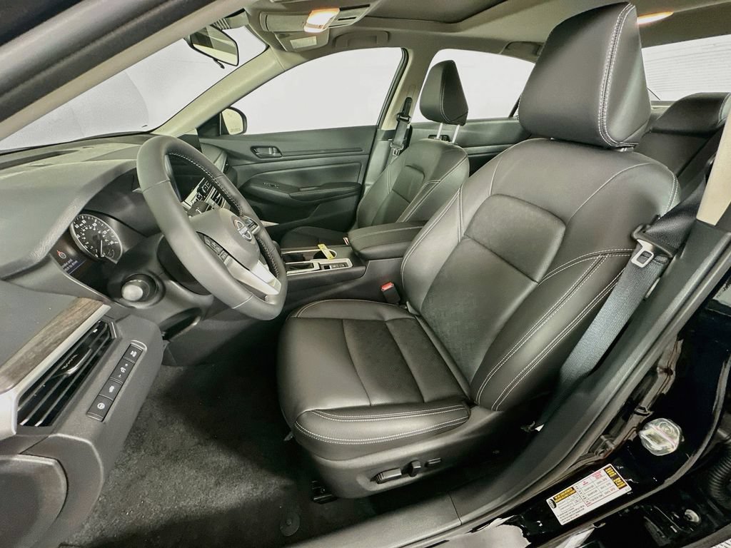 New 2026 Nissan Altima 2.5 SV w/ SV Premium Package FWD image 28