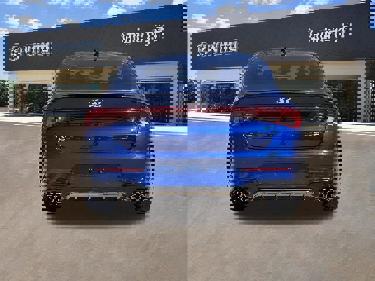 Used 2023 Kia K5 GT image 9