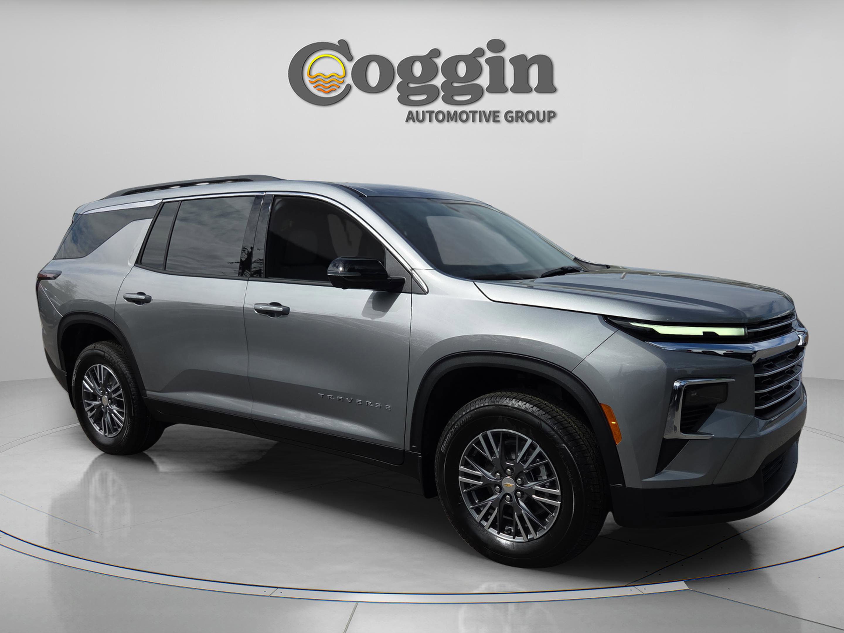 New 2026 Chevrolet Traverse LT w/ Driver Confidence Package FWD image 7