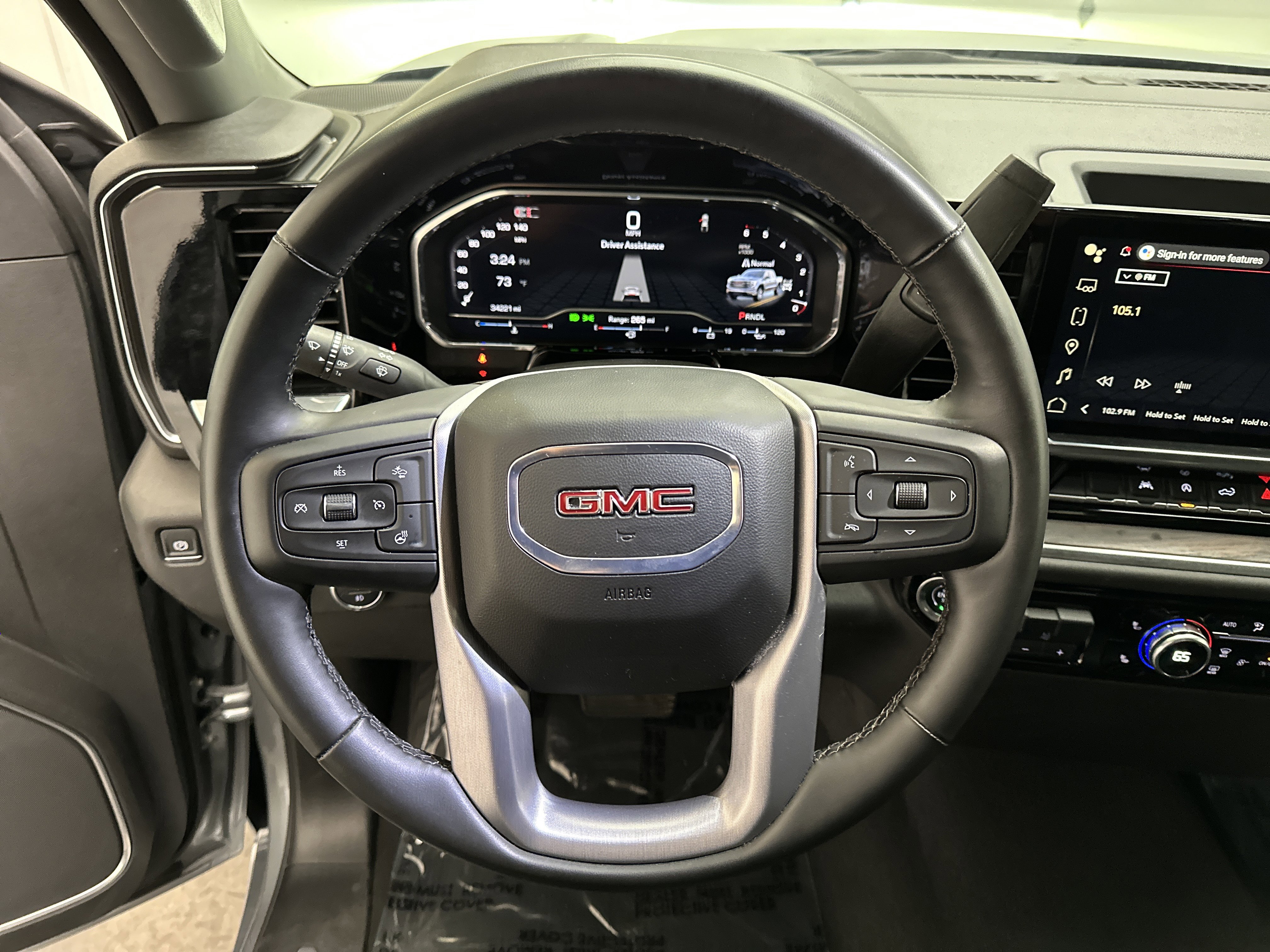 Used 2025 GMC Sierra 1500 SLT image 29