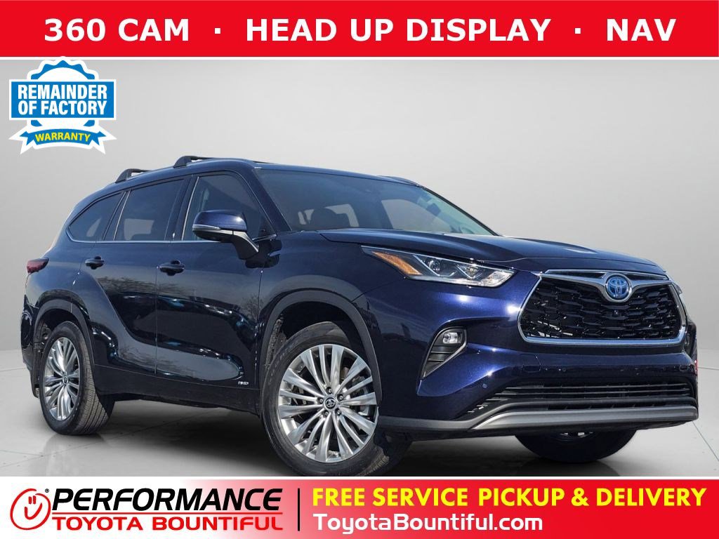 Used 2023 Toyota Highlander Platinum image 1