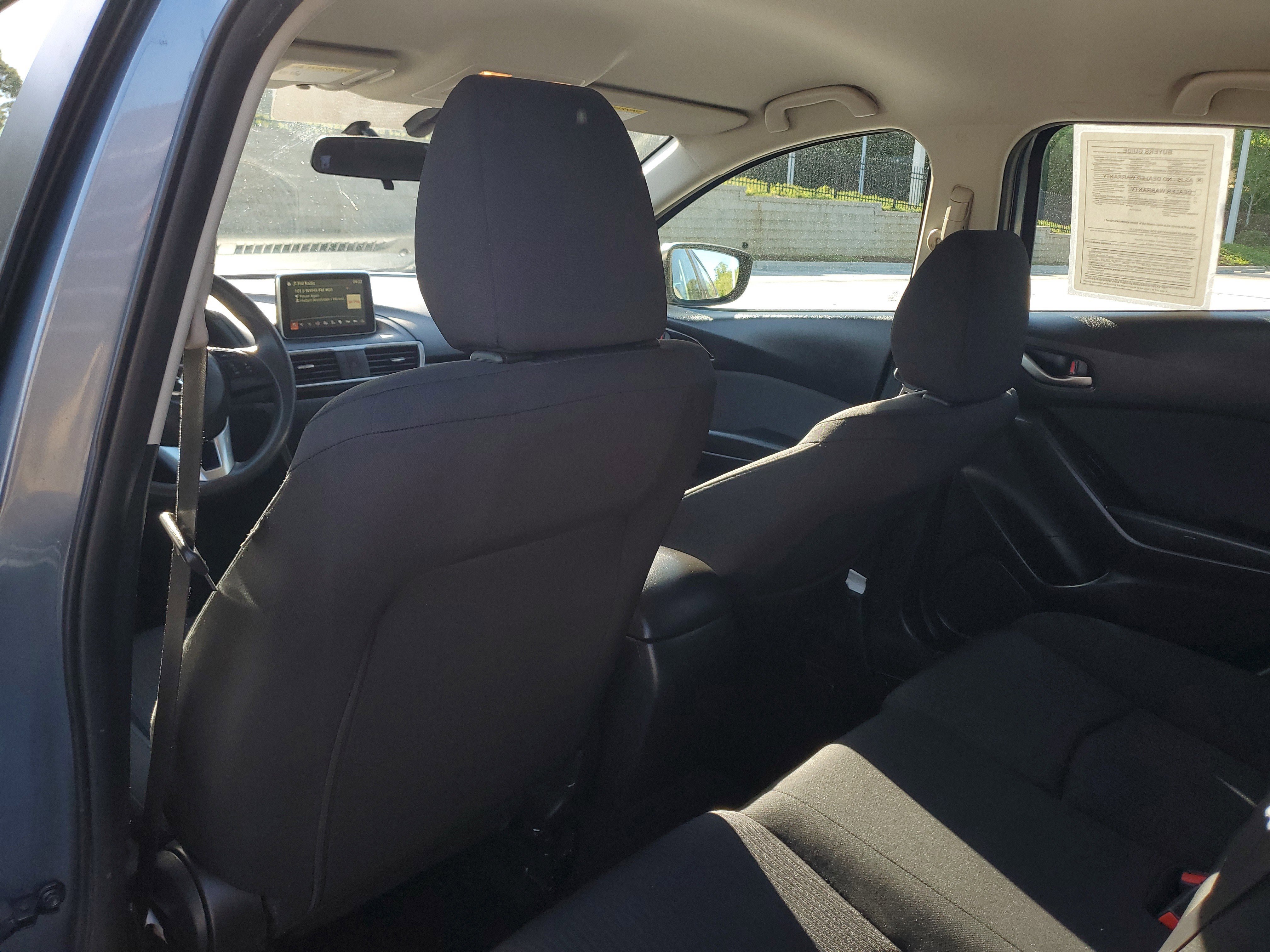 Used 2016 MAZDA MAZDA3 i Sport w/ Preferred Equipment Package image 10