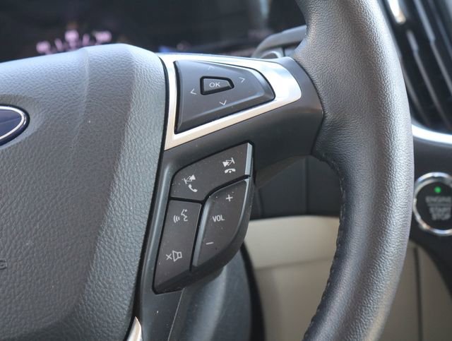 Used 2021 Ford Edge Titanium w/ Equipment Group 301A image 23