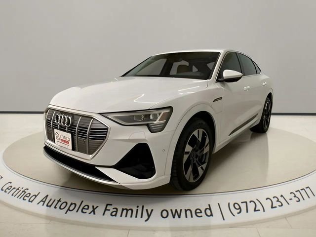 Used 2022 Audi e-tron Premium Plus w/ Premium Plus Package AWD/4WD image 1