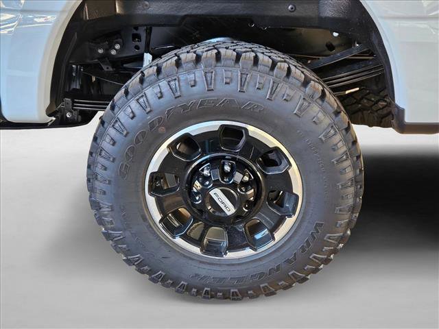 New 2026 Ford F250 Platinum w/ Tremor Off-Road Package image 10