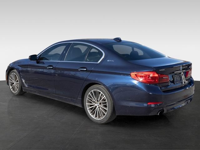 Used 2018 BMW 530e xDrive AWD/4WD image 5