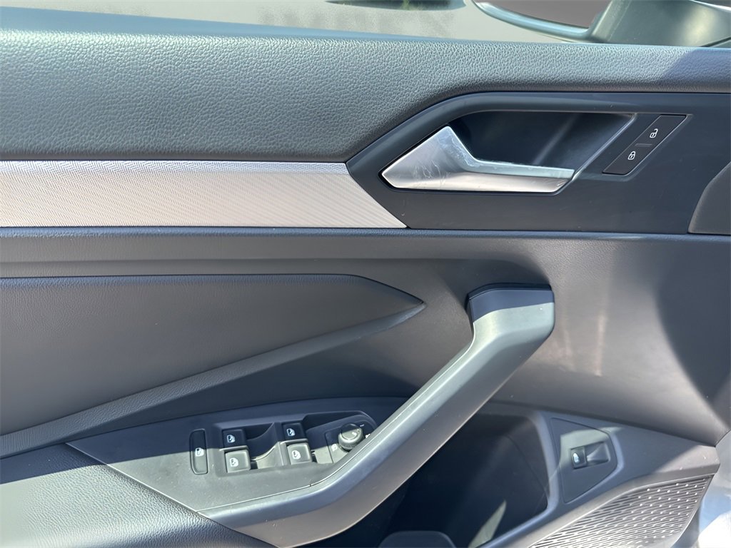 Used 2019 Volkswagen Jetta S w/ Driver Assistance Package image 22